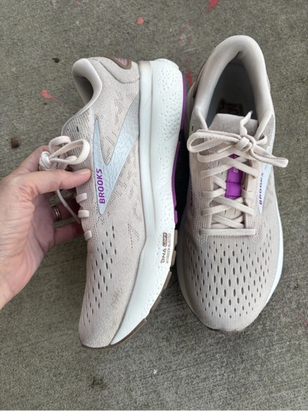 Brooks Ghost 16. Womens 10 Light Pink Running Shoes Sneakers - Picture 10 of 12